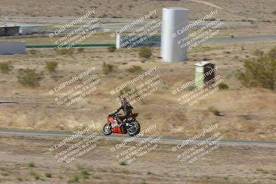 media/Apr-20-2025-AHRMA (Sun) [[393a79c373]]/Race/Group 11 early race/Turn 4b/